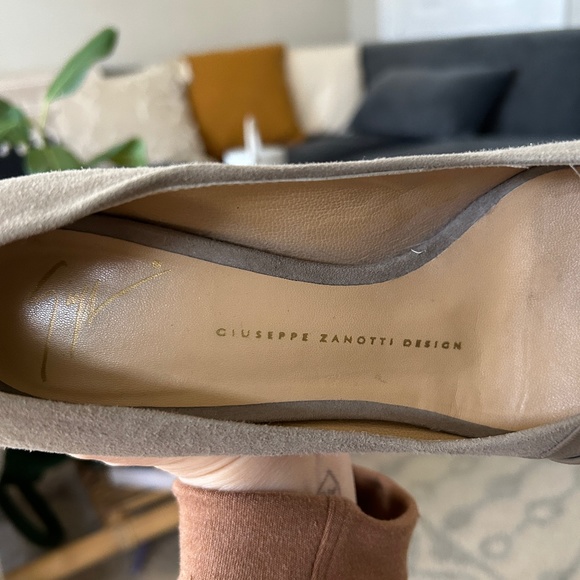 Giuseppe Zanotti Heels - Picture 3 of 7